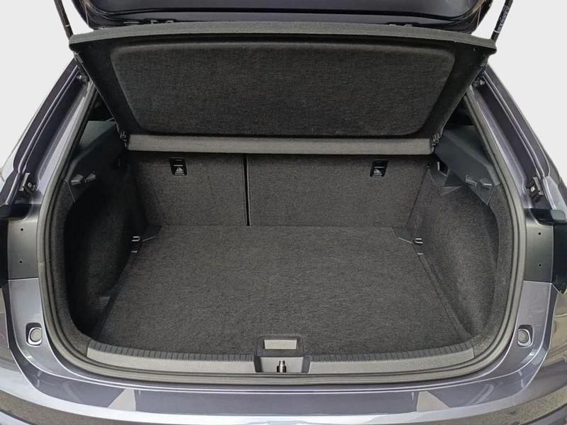 Usado VW Taigo R-line 115 CV (84 kW) 2025 Gris SUV