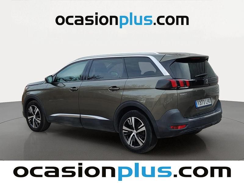 Usado Peugeot 5008 Allure 131 CV (96 kW) 2020 Gris SUV