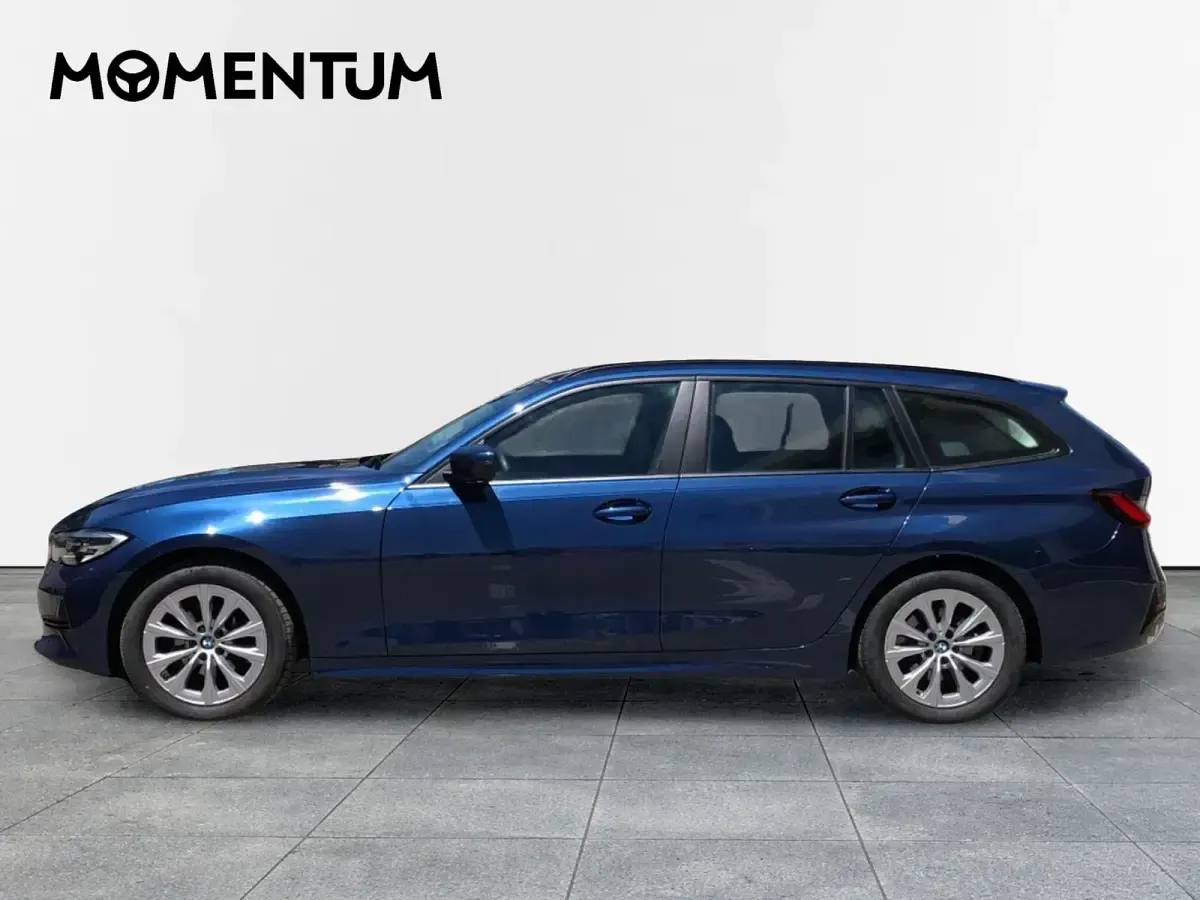 Usado BMW 318 150 CV (110 kW) 2022 Azul Familiar