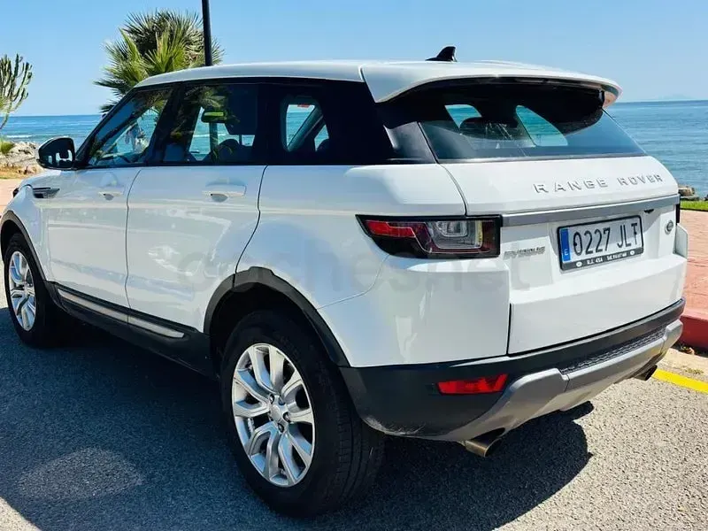 Usado Land Rover Range Rover evoque SE 150 CV (110 kW) 2016 Blanco SUV