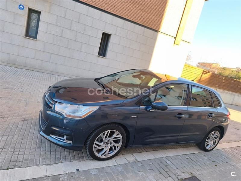 Usado Citroën C4 Seduction 112 CV (82 kW) 2011 Gris / plata Berlina