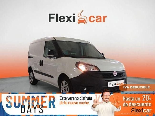 Blanco Usado 2022 Fiat Doblò Feel Monovolumen | 15.490 € (Buen precio) - Imagen 1/4