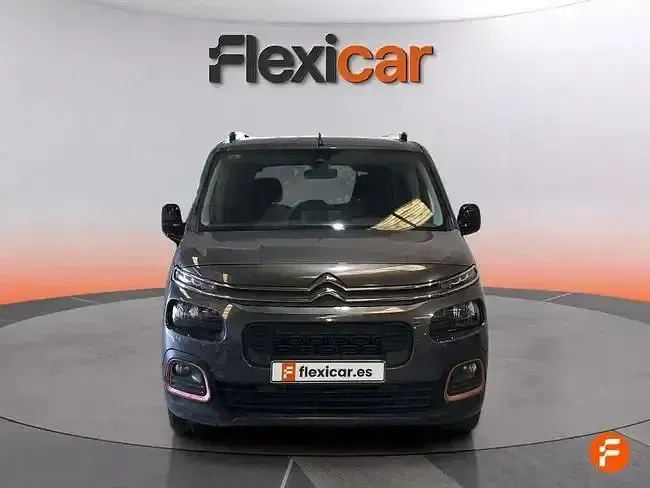Usado Citroën Berlingo Shine 102 CV (75 kW) 2019 Gris / plata Monovolumen