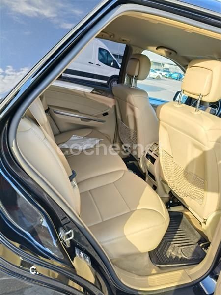 Negro Usado 2011 Mercedes ML300 SUV | 11.800 € (Buen precio) - Imagen 1/4