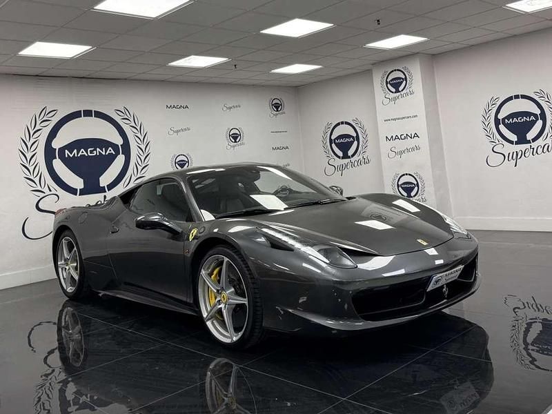 Gris Usado 2012 Ferrari 458 Coupe | 177.000 € - Imagen 1/4