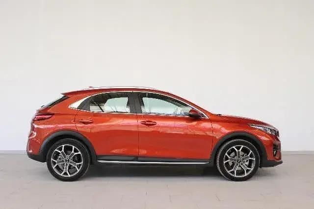 Usado Kia XCeed 141 CV (103 kW) 2021 Naranja SUV