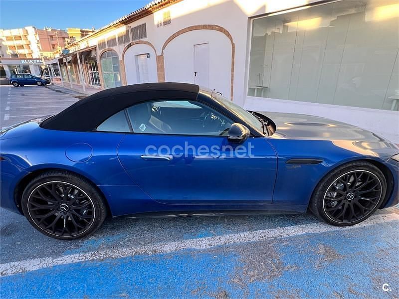 Usado Mercedes SL43 AMG 381 CV (280 kW) 2023 Azul Descapotable