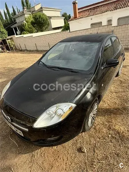 Usado Fiat Bravo Dynamic 120 CV (88 kW) 2008 Negro Utilitario