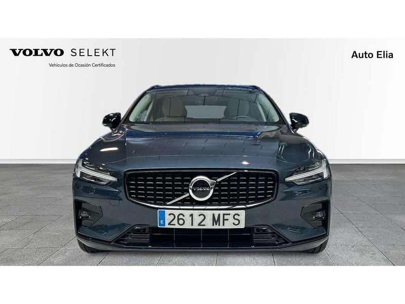 Usado Volvo V60 Plus 197 CV (144 kW) 2023 Azul Familiar