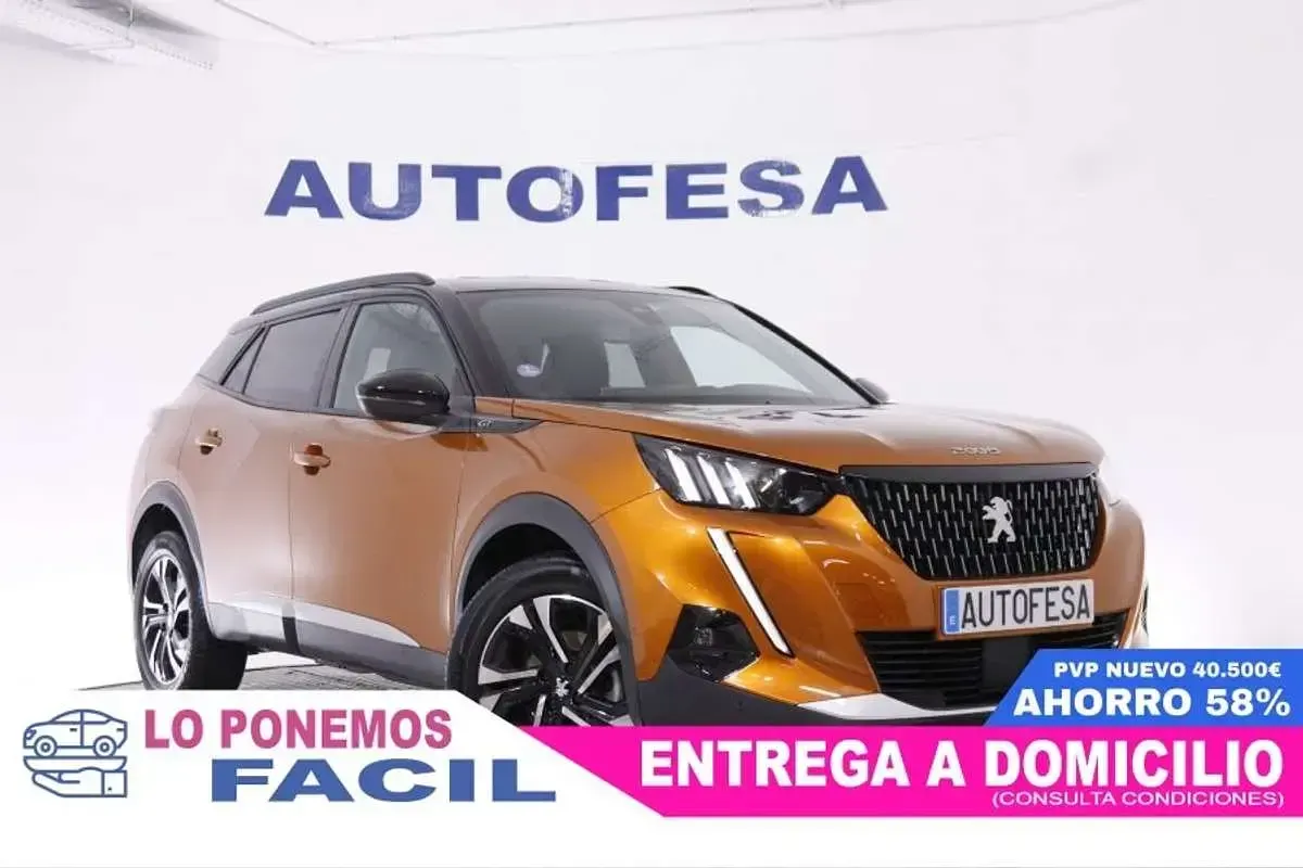 Usado Peugeot 2008 GT 131 CV (96 kW) 2021 Naranja SUV