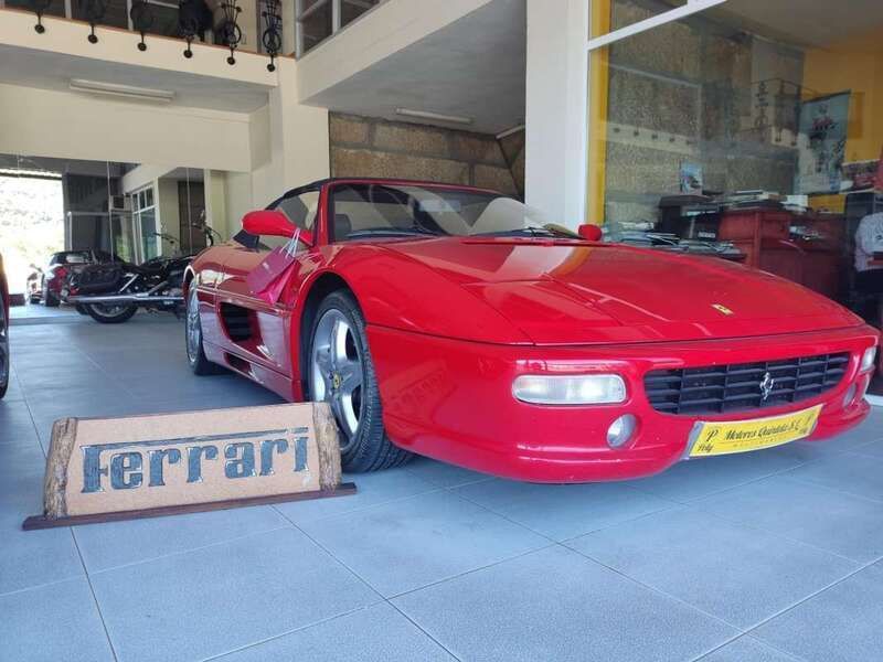 Rojo Usado 1999 Ferrari F355 Descapotable | 135.000 € - Imagen 1/4