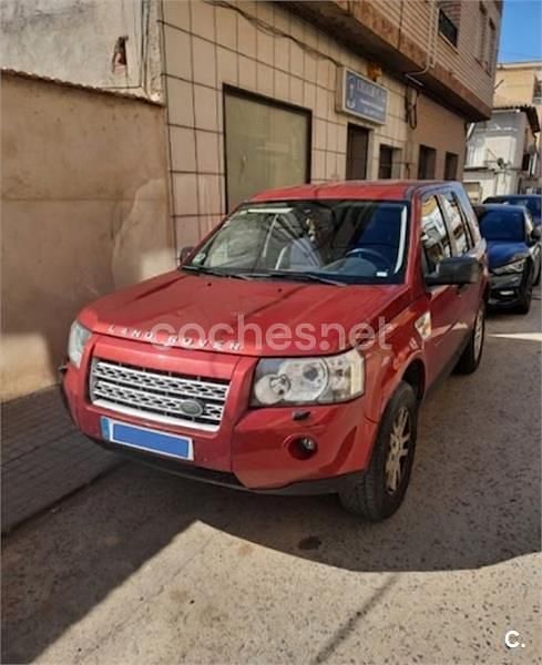 Käytetty Land Rover Freelander 2 SE 160 HP (117 kW) 2007 Punainen Katumaasturi