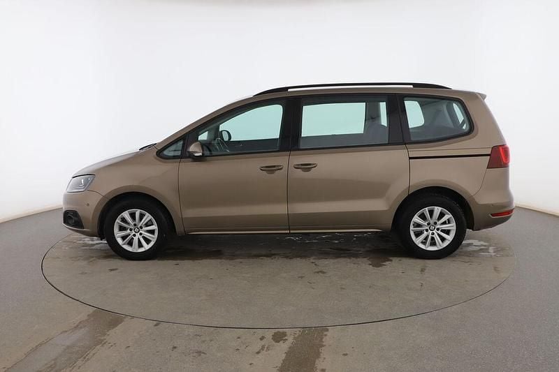 Usado Seat Alhambra Style Plus 150 CV (110 kW) 2017 Marrón Monovolumen