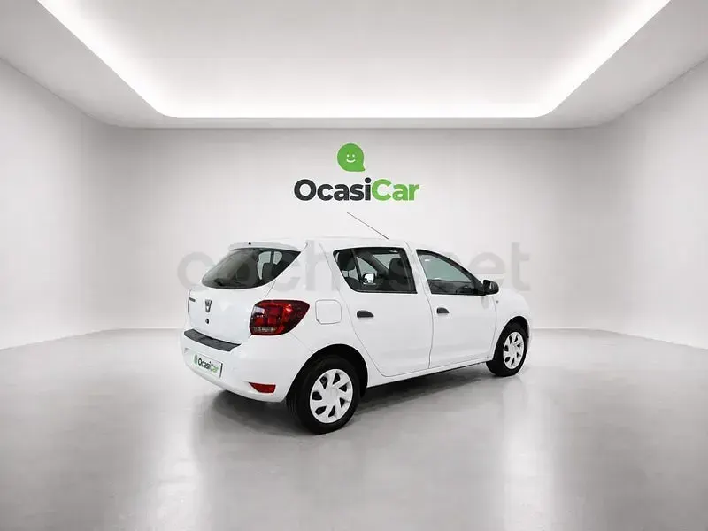 Usado Dacia Sandero Ambiance 73 CV (53 kW) 2018 Blanco Berlina