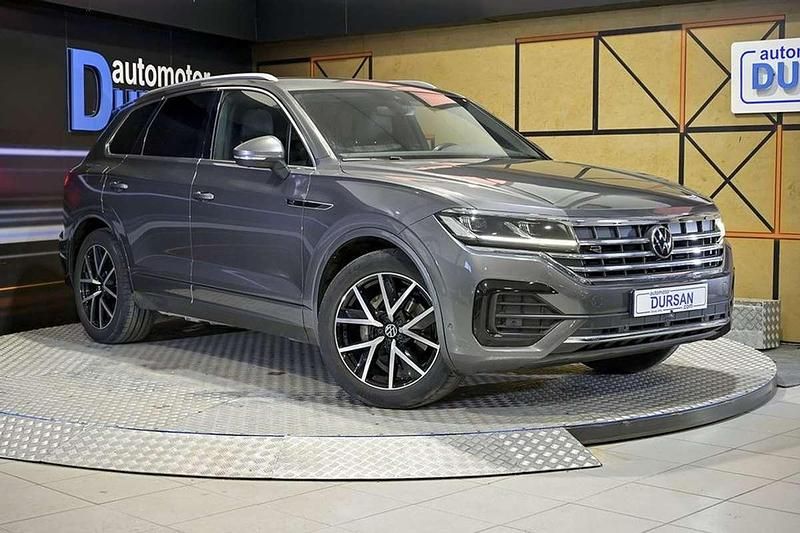 Usado VW Touareg 290 CV (213 kW) 2021 Gris SUV