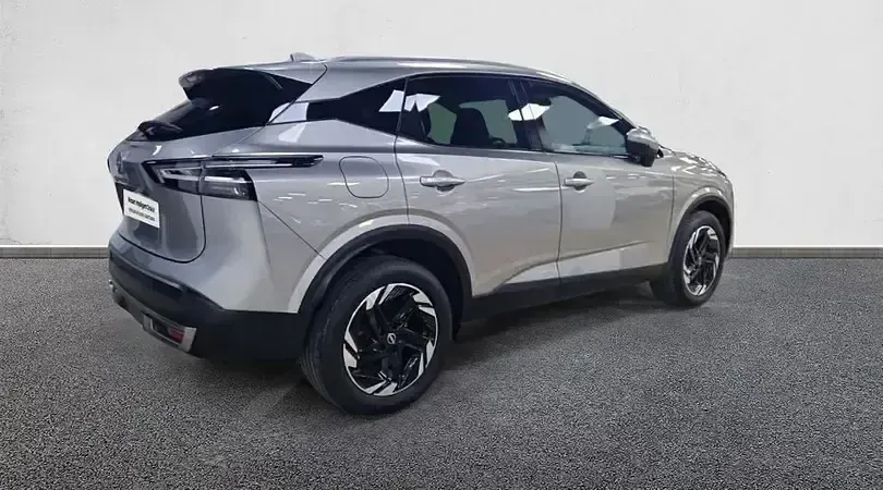 Brugt Nissan Qashqai N-Connecta 140 HK (102 kW) 2024 Sølv SUV