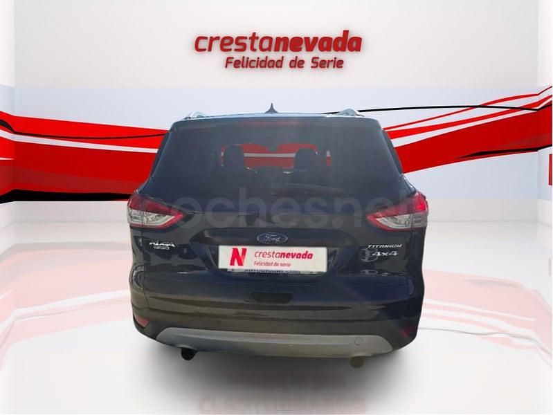 Usado Ford Kuga Titanium 182 CV (133 kW) 2015 Azul SUV