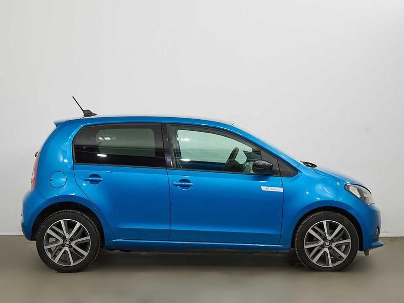 Usado Seat Mii 61 kW (83 CV) 2020 Azul Utilitario