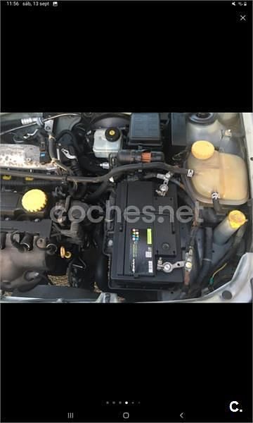 Gris / plata Usado 2001 Opel Astra Club Berlina | 1700 € (Caro) - Imagen 1/4