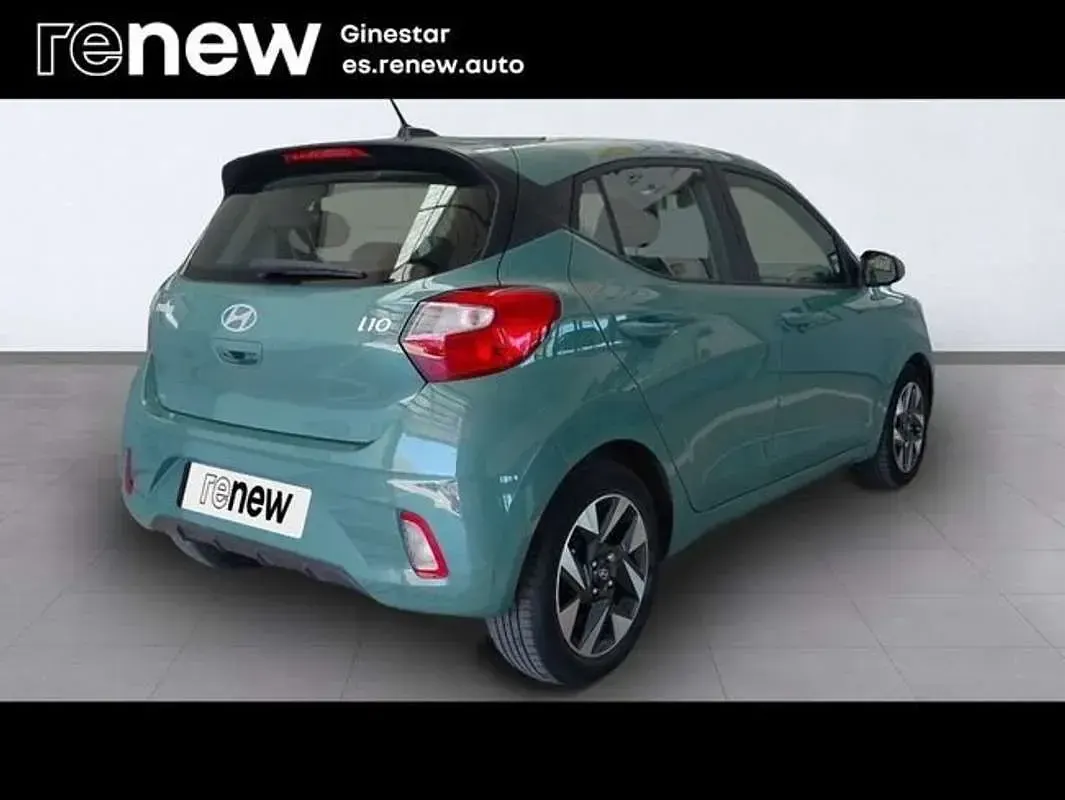 Usado Hyundai i10 67 CV (49 kW) 2023 Verde Utilitario