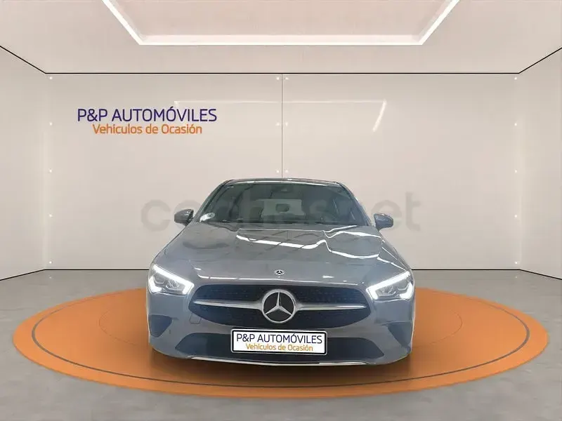 Usado Mercedes CLA220 Shooting Brake 190 CV (139 kW) 2021 Gris Familiar
