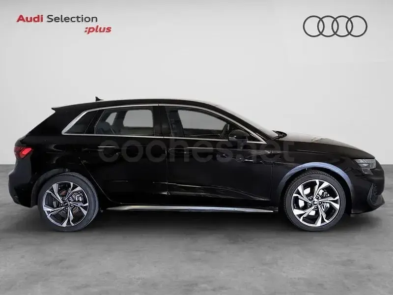 Usado Audi A3 S-Line 204 CV (150 kW) 2025 Negro Berlina