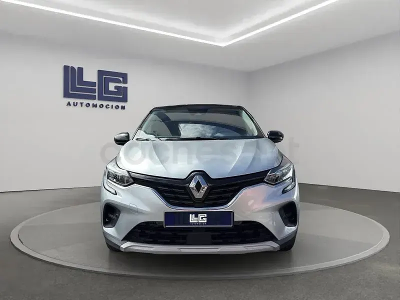 Usado Renault Captur Evolution 90 CV (66 kW) 2023 Gris SUV