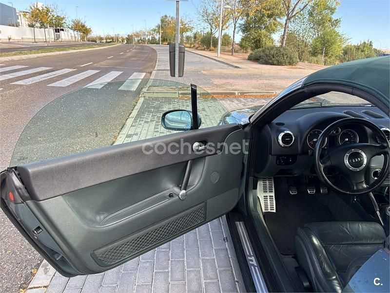Verde Usado 2001 Audi TT Roadster Descapotable | 8500 € - Imagen 1/4