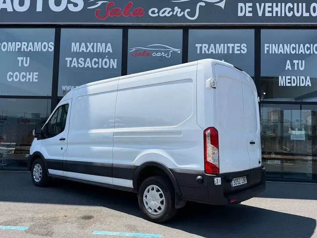 Usado Ford Transit Trend 170 CV (125 kW) 2021 Blanco Van