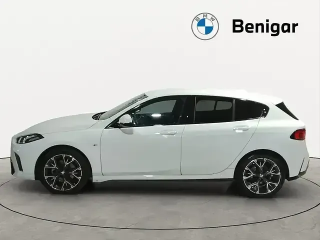 Usado BMW 118 Shadowline 150 CV (110 kW) 2024 Blanco Utilitario