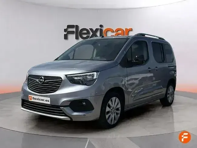 Usado Opel Combo Life 131 CV (96 kW) 2021 Gris