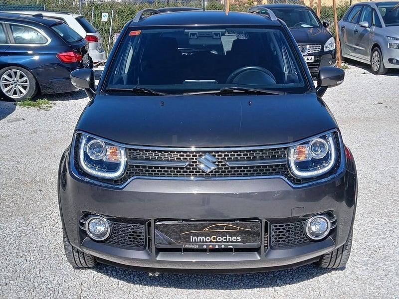 Usado Suzuki Ignis 90 CV (66 kW) 2019 Gris / plata SUV