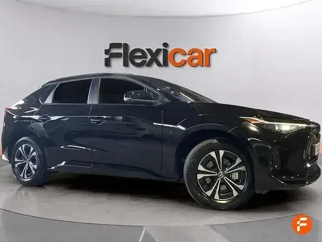 Usado Toyota bZ4X Advance 150 kW (204 CV) 2025 Negro SUV