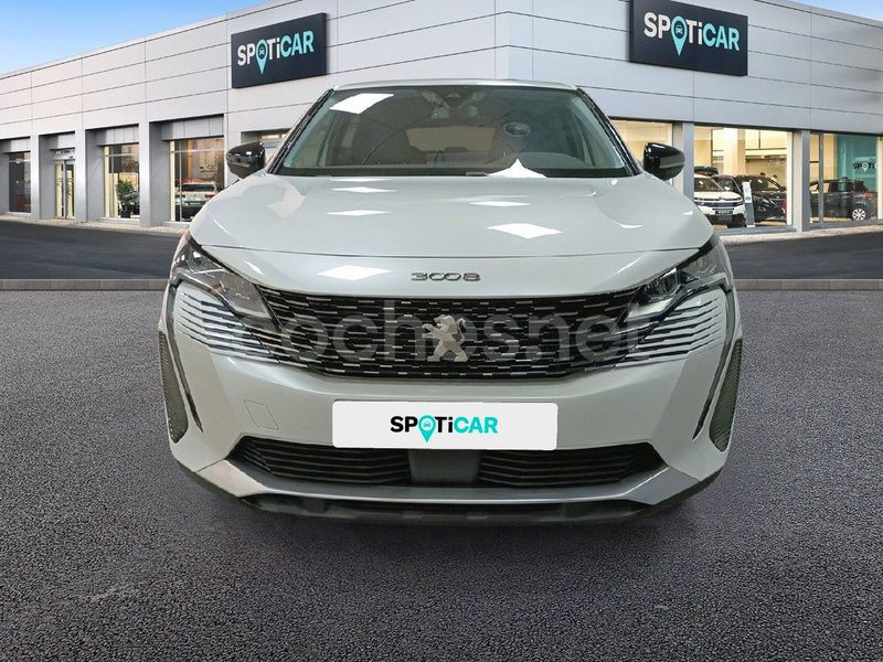 Usado Peugeot 3008 Allure 130 CV (95 kW) 2022 Blanco SUV