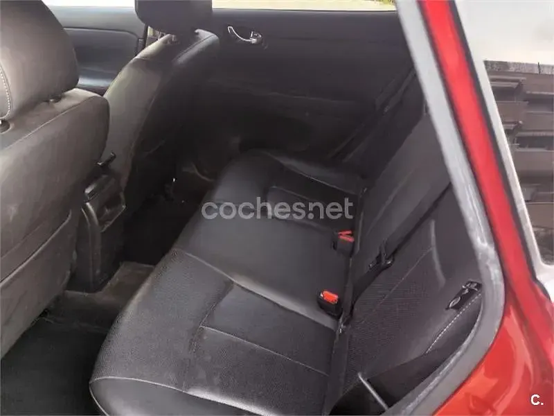 Usado Nissan Pulsar Tekna 110 CV (80 kW) 2017 Rojo Utilitario