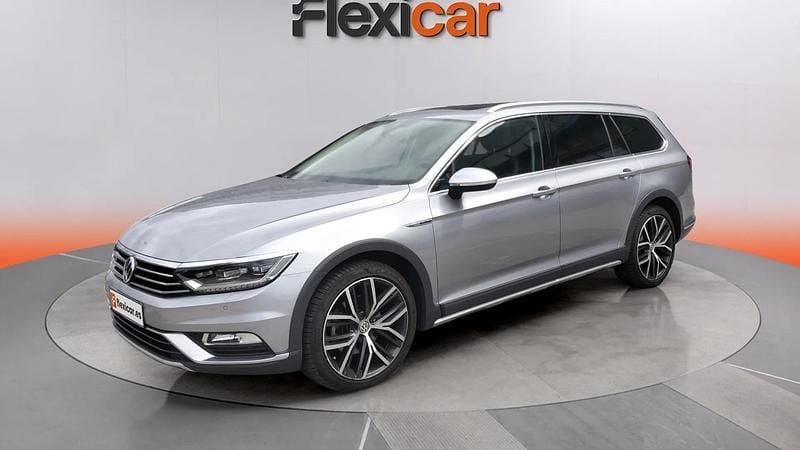 Usado VW Passat Alltrack 190 CV (139 kW) 2019 Gris Familiar
