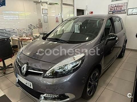 Gris / plata Usado 2014 Renault Scénic III Bose Edition Monovolumen | 11.999 € (Un poco caro) - Imagen 1/4