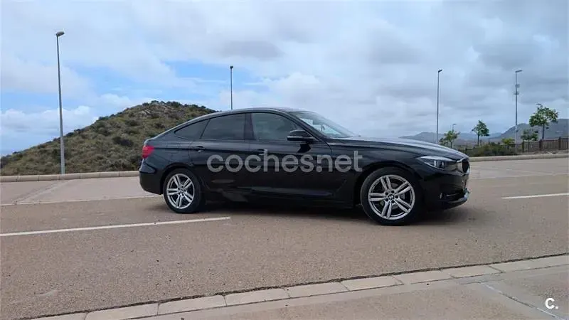 Usado BMW 318 Gran Turismo 150 CV (110 kW) 2019 Negro Coupe