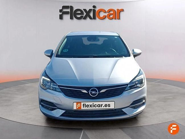 Usado Opel Astra Business Elegance 130 CV (95 kW) 2020 Gris / plata Berlina