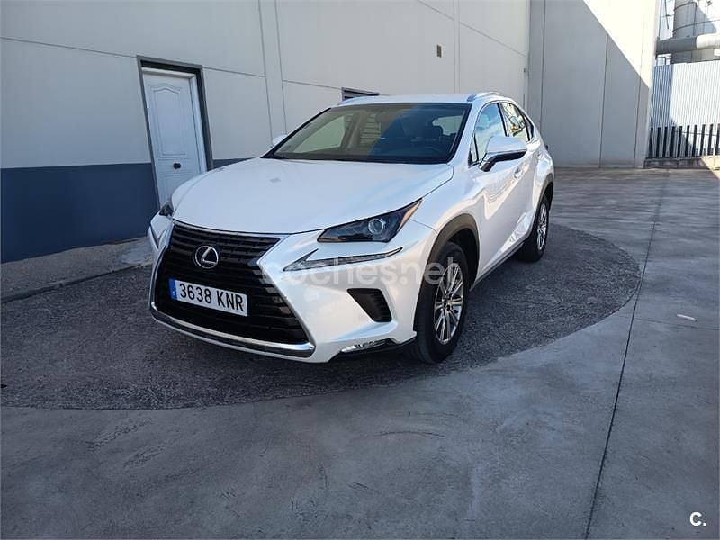 Usado Lexus NX300h Business Edition 197 CV (144 kW) 2018 Blanco SUV