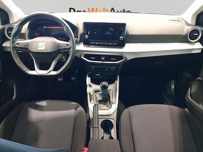 Usado Seat Arona Style 115 CV (84 kW) 2024 Gris SUV