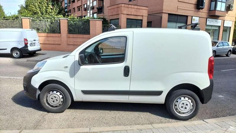 Usado Fiat Fiorino 69 CV (50 kW) 2019 Blanco Monovolumen