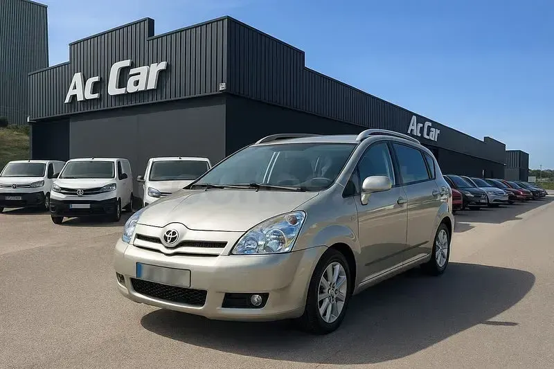 Käytetty Toyota Corolla Verso Sol 136 HP (100 kW) 2006 Harmaa Tila-auto