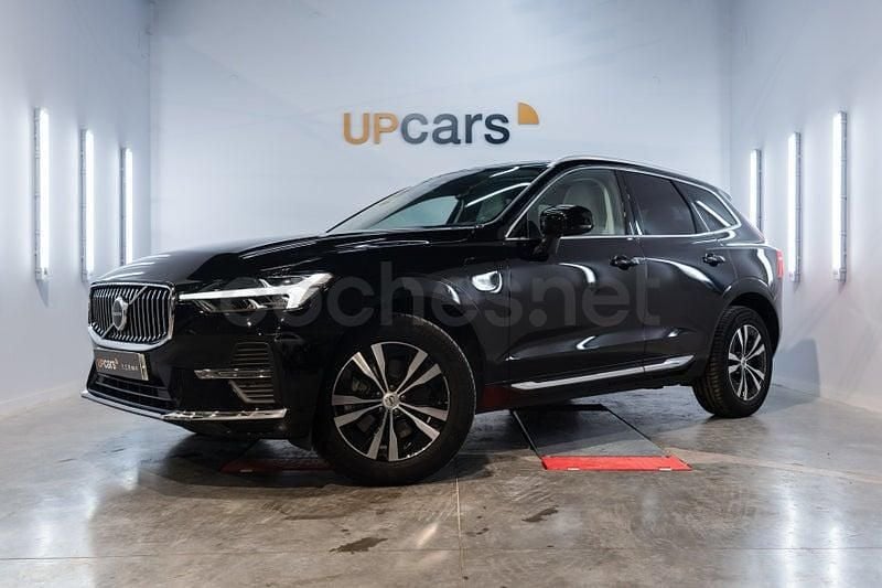 Usado Volvo XC60 Core 350 CV (257 kW) 2022 Negro SUV