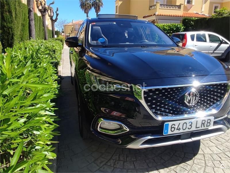 Käytetty MG EHS Luxury 258 HP (189 kW) 2021 Musta Katumaasturi