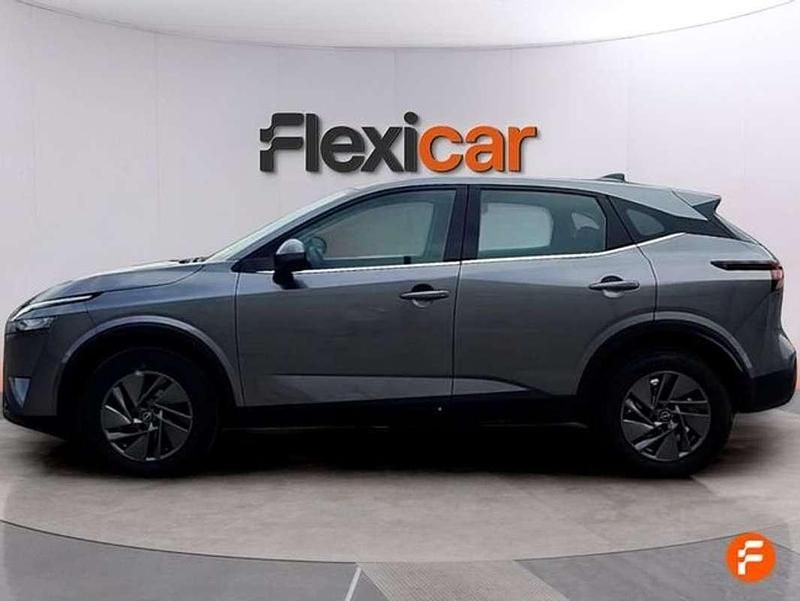 Usado Nissan Qashqai Acenta 140 CV (102 kW) 2024 Gris SUV