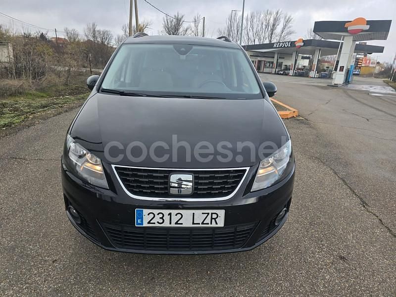 Usado Seat Alhambra Style 150 CV (110 kW) 2022 Negro Monovolumen