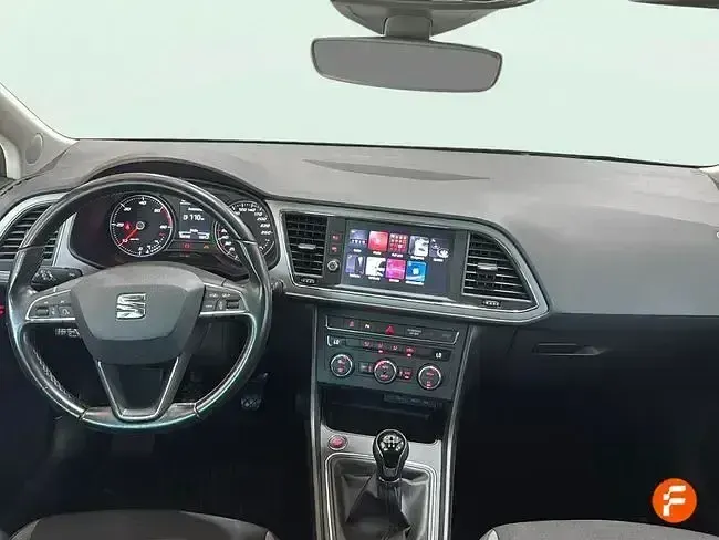 Usado Seat Leon Style 115 CV (84 kW) 2020 Blanco Berlina