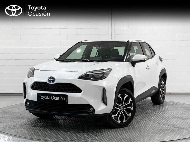 Blanco Usado 2023 Toyota Yaris Cross Active SUV | 24.400 € (Un poco caro) - Imagen 1/4
