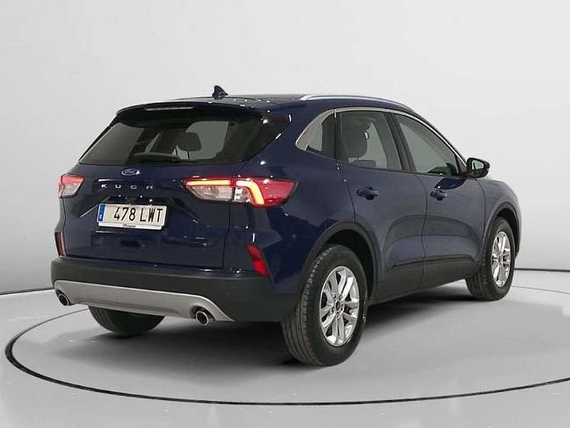Usado Ford Kuga Titanium 150 HP (110 kW) 2022 Azul SUV